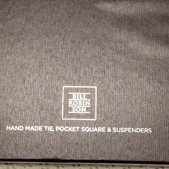 3-pc Set Handmade Tie, Suspenders and pocket square - Picture 3 of 3